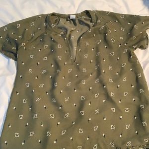 Old navy flower shirt